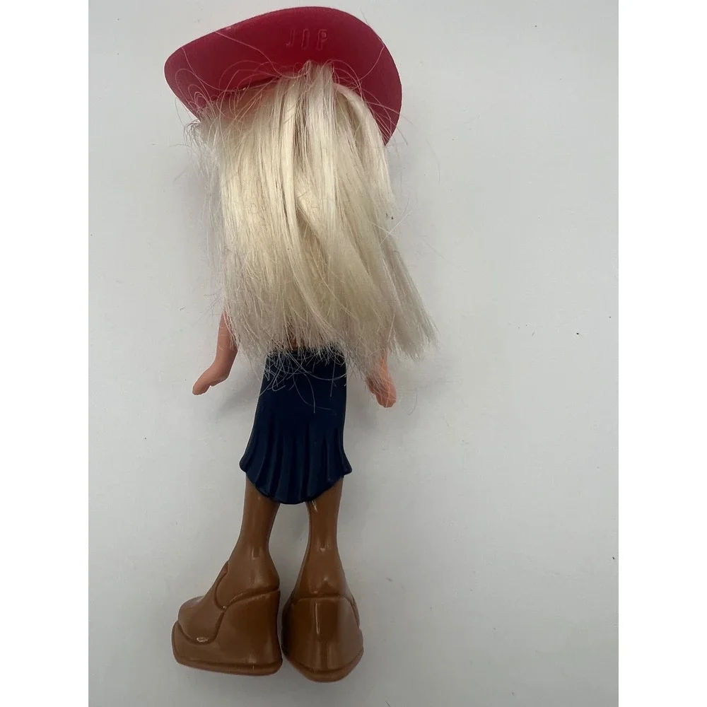 Bratz McDonald's 5" Chloe 2003 Happy Meal Toy Y2K - Picture 3 of 10